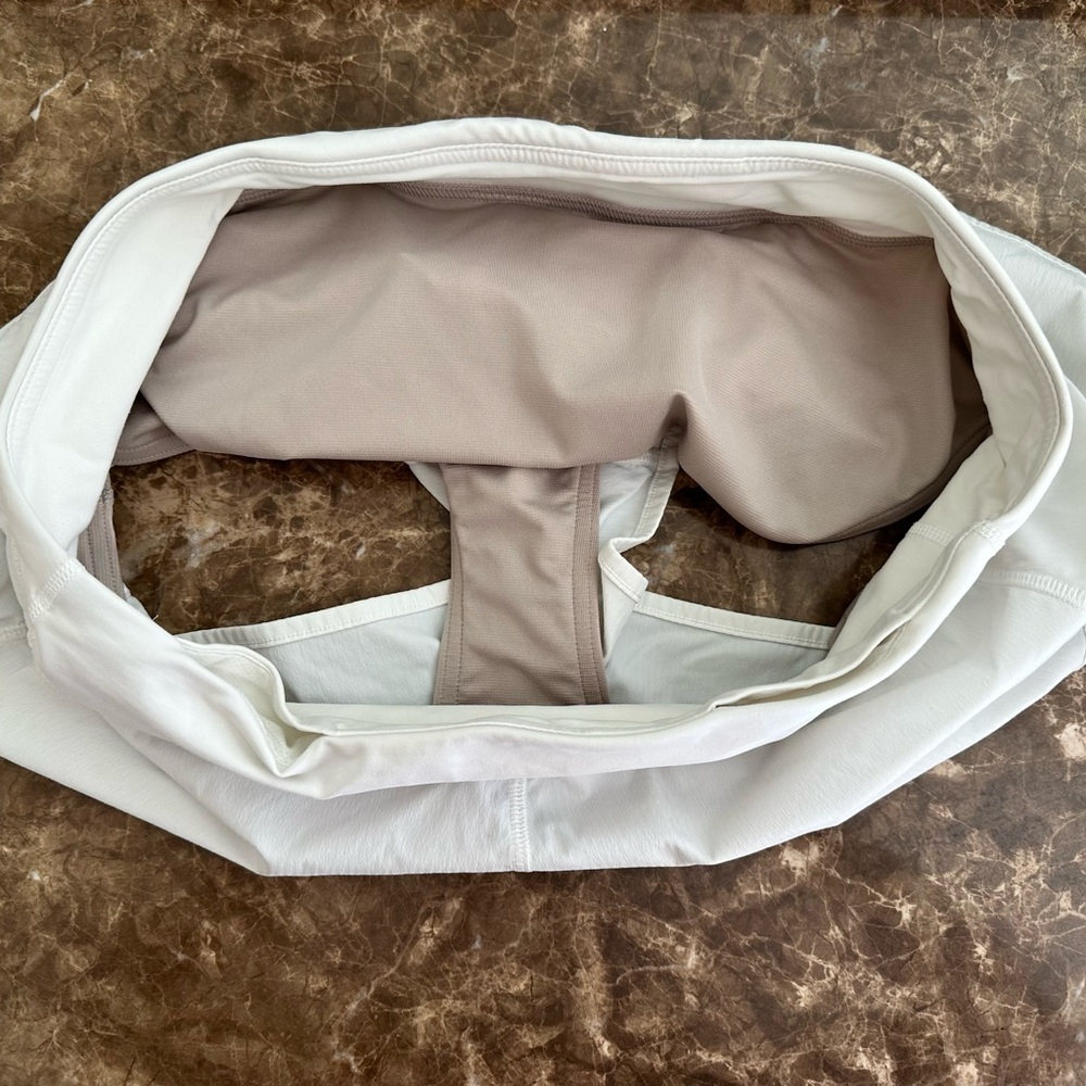 Lululemon Run Speed Short 2.5 - image 4